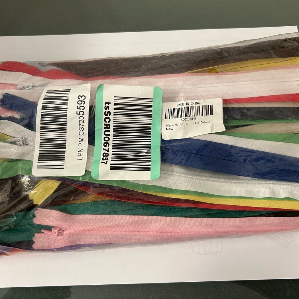Colorful Assorted Zippers Pack - Picture 2 of 4